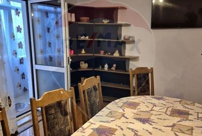 Apartament cu 4 camere de vânzare în zona Central - 7