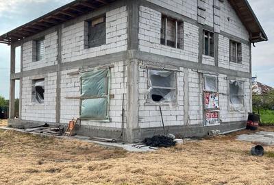 Casă cu 4 camere în Blejești - 5