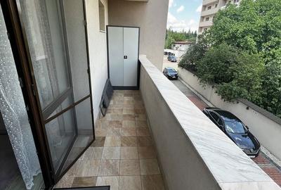 Apartament cu 3 camere în Central - 12
