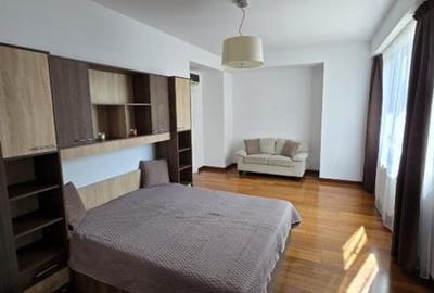 Apartament cu 5 camere decomandat, mobilat în Herăstrău - 4