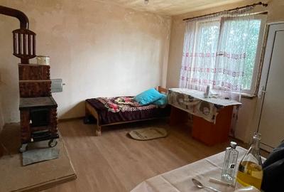 Casă de vânzare în Serbesti , 4 camere - 8