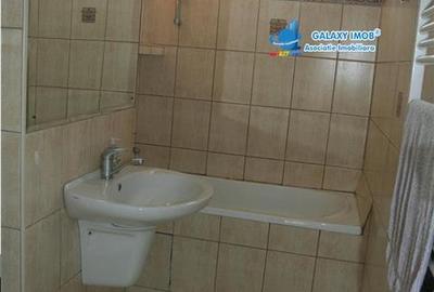 Apartament cu 3 camere semidecomandat în Drumul Taberei - 10