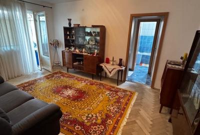 Apartament cu 3 camere semidecomandat în Nord - 5