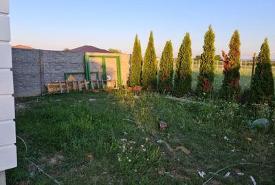 Casă cu 3 camere în Central