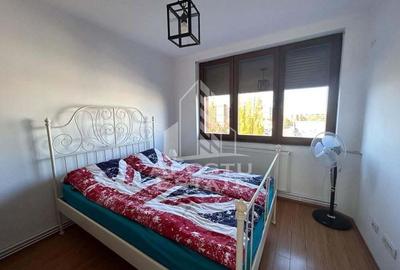 Apartament cu 3 camere semidecomandat, mobilat în Central - 3