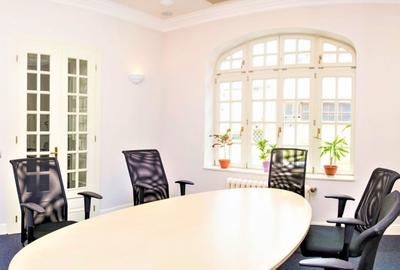 Casă cu 12 camere cu Canalizare în Universitate - 3