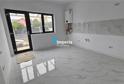 Duplex cu 4 camere cu Canalizare în Bucium - 4