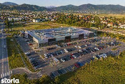 Spațiu comercial, de 2,878 mp, în Central - 2