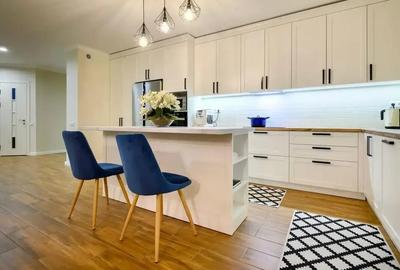 Apartament cu 2 camere decomandat în Tunari
