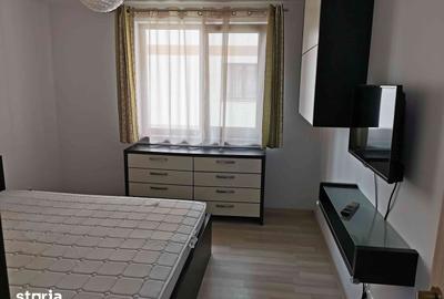Apartament cu 2 camere decomandat, mobilat în Tractorul - 18