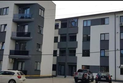 Garsonieră decomandată în Roșu - 1