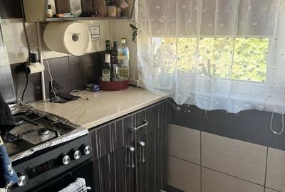 Apartament cu 3 camere decomandat în Central - 1