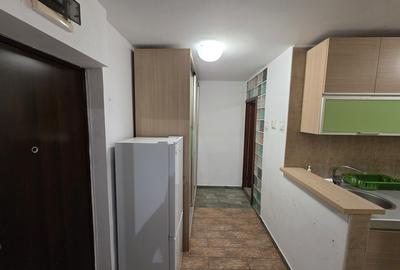 Garsonieră decomandată, mobilată în Rahova