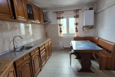 Apartament cu 3 camere decomandat, mobilat în Gara - 2