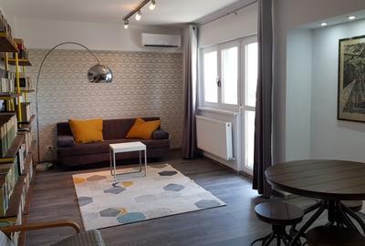 Apartament cu 2 camere decomandat în Tineretului