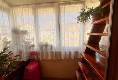 Apartament cu 4 camere decomandat în George Enescu - 8