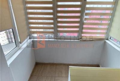 Apartament cu 2 camere decomandat, mobilat în Micro 3 - 13