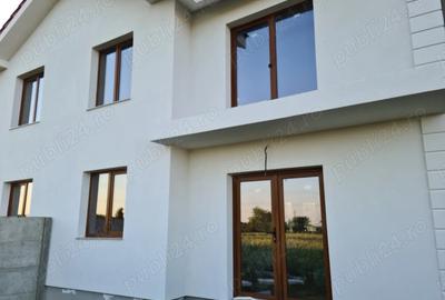 Casa duplex zona paulesti - 2