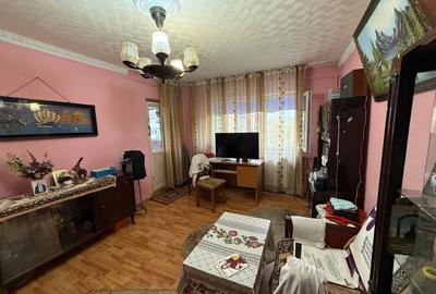 Apartament, 2 camere, 54 mp, decomandat, Rovine, Zona Cofetaria Damarin - 3