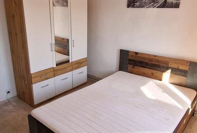 Apartament cu 2 camere decomandat în Central - 2