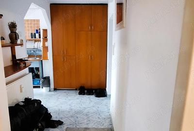 Apartament cu 2 camere decomandat în Văcăresti - 8