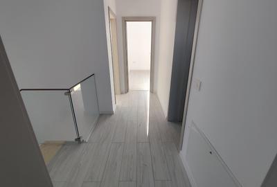 Apartament cu 4 camere semidecomandat în Rediu - 7
