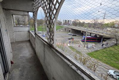 Apartament cu 3 camere decomandat în Rogerius