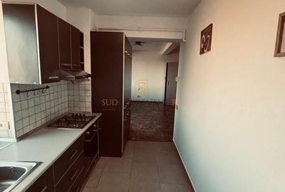 Apartament cu 2 camere semidecomandat în Berceni - 3