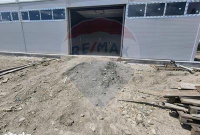 Spațiu comercial, de 560 mp, în Central - 9