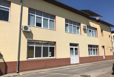 Spațiu industrial, 110 mp în Central