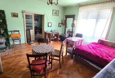 Casă cu 2 camere cu Teren 884 Mp în Pârneava - 4