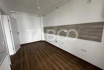 Apartament cu 3 camere decomandat în Central - 6