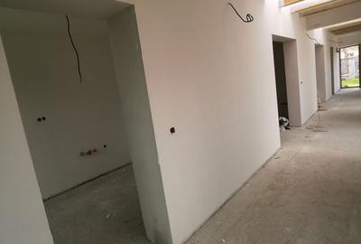 Casă cu 4 camere în Central - 3