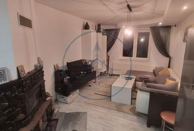 Apartament cu 3 camere decomandat în Teaca - 11