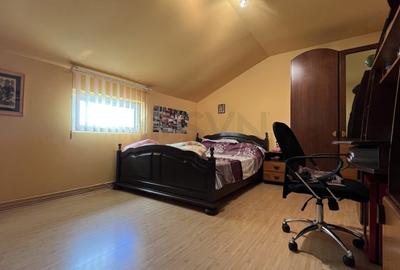 Casă individuală cu 4 camere cu Canalizare în Micro 2 - 20