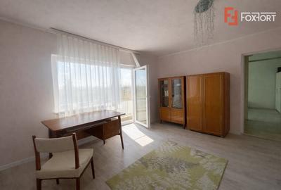 Apartament cu 3 camere semidecomandat, mobilat în Micălaca - 3