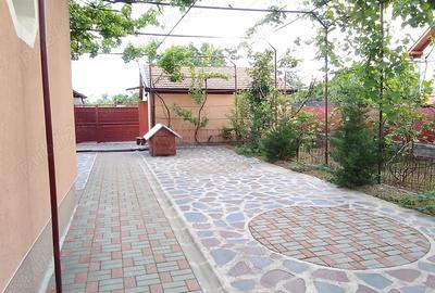 Casa de vanzare 2018, la cheie cu gradina + Casa batraneasca cu gradina gratis la pachet. - 1