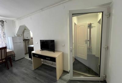 Apartament cu 2 camere decomandat în Central - 2
