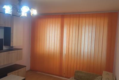 Apartament cu 3 camere decomandat în Vărsătura - 4