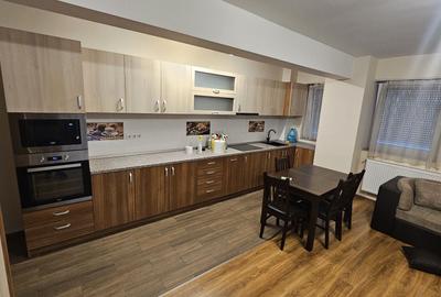 Apartament cu 3 camere decomandat în Iosia - 2