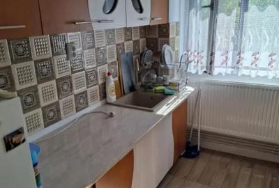 Apartament cu 3 camere decomandat, mobilat în Central - 3