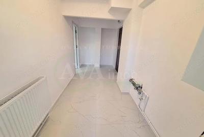 Apartament cu 3 camere în Central - 11
