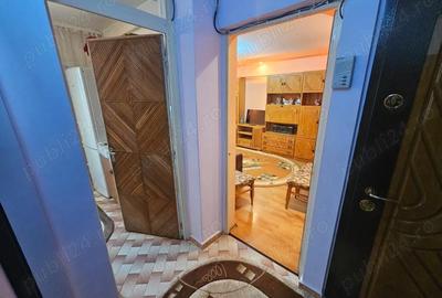 Apartament cu 2 camere decomandat în Central - 2