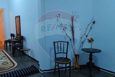 Casa cu 3 camere de vanzare in zona Centrala - 15