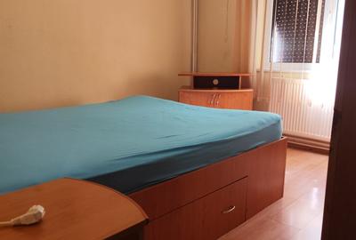 Apartament cu 2 camere decomandat în - 3