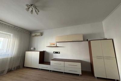 Apartament cu 2 camere decomandat în Lacul Tei - 8