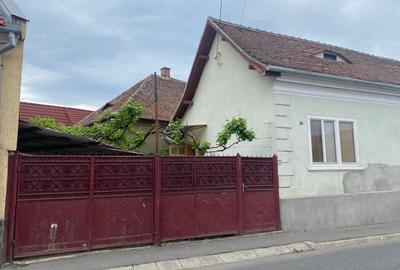 Casă individuală cu 4 camere cu Canalizare în Piața Cluj - 6