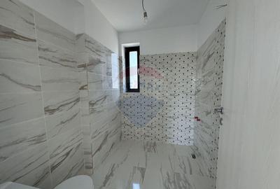 Vila eleganta Peri?, 125 mp utili, 440 mp teren - 1