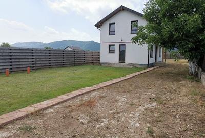 Casa P + M  ,2024, 97m2 utili, 4 camere, bucătărie cu zona de dinning, 2 bai - 7