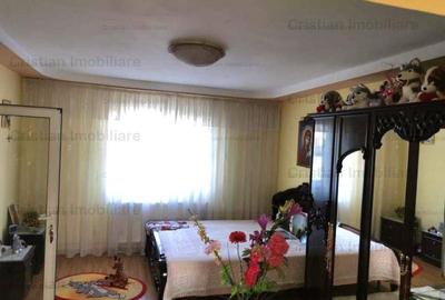 Casă cu 5 camere cu Teren 129 Mp în Lacu Dulce - 4